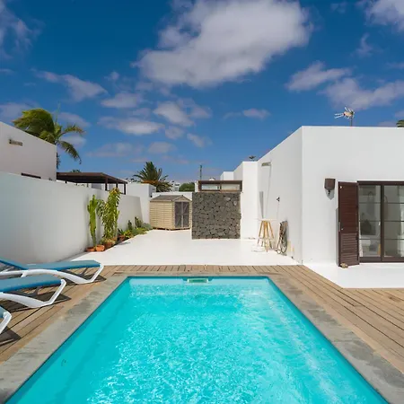 Lola - Vipvipvillas Villa *