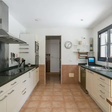 Lola - Vipvipvillas Villa