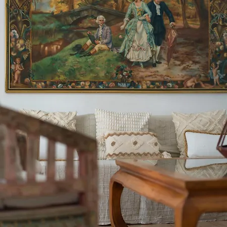 Lola - Vipvipvillas Costa Teguise