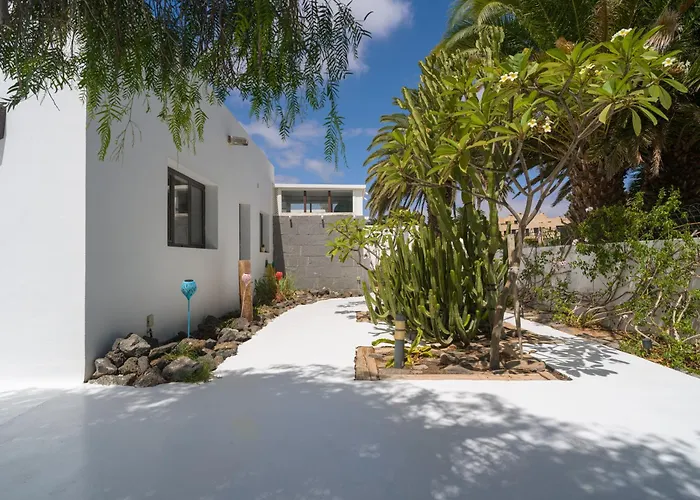 Lola - Vipvipvillas *