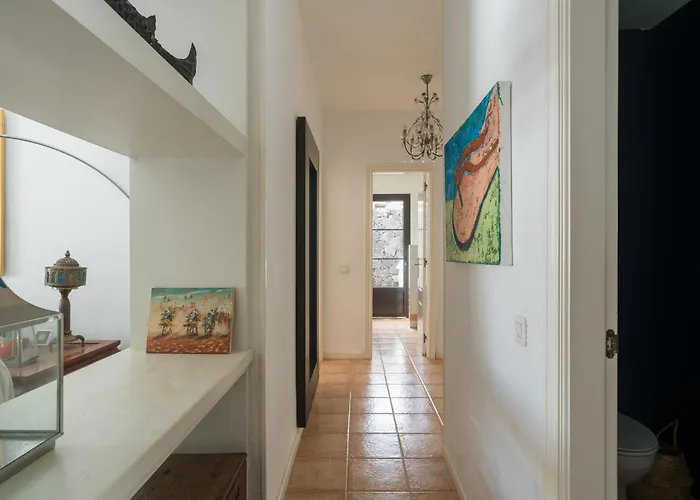 Lola - Vipvipvillas קוסטה טגוויסה