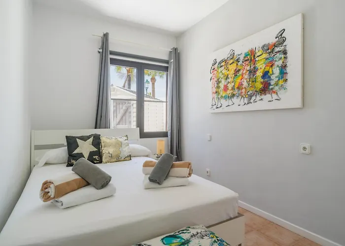 Lola - Vipvipvillas וילה