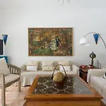Lola - Vipvipvillas *