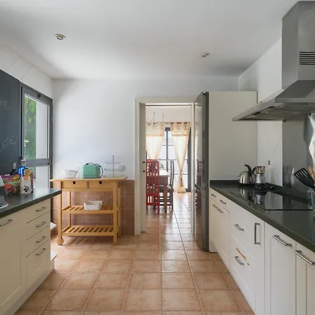 Lola - Vipvipvillas *