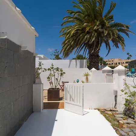 Villa Lola - Vipvipvillas *