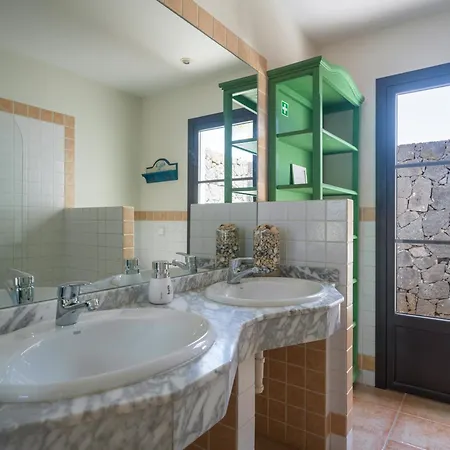 Lola - Vipvipvillas Villa