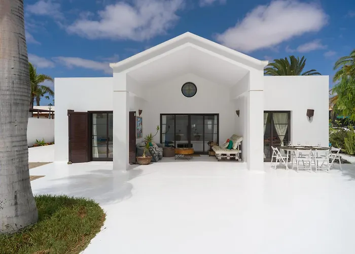 Villa Lola - Vipvipvillas Costa Teguise