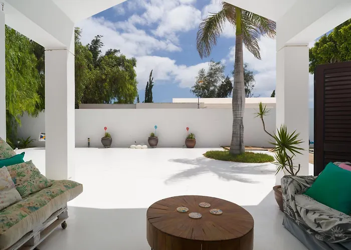 Lola - Vipvipvillas *