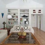 Lola - Vipvipvillas Villa