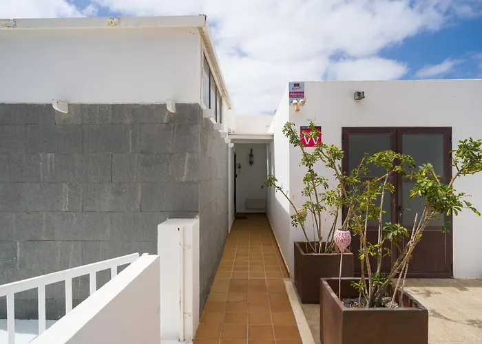 Lola - Vipvipvillas *